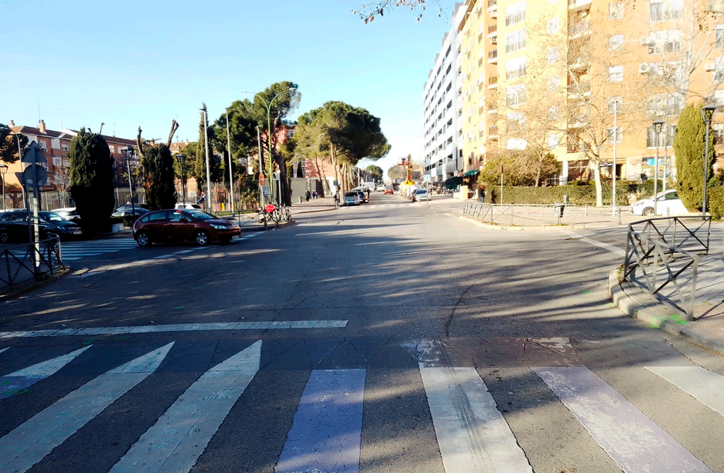 Rotonda Cañada y calle Plata